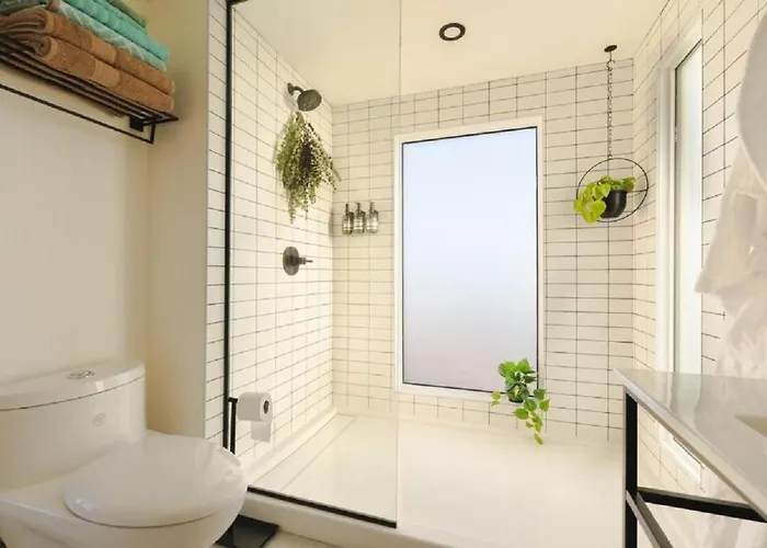 Luxury Tiny House With Private Hot Tub Access At The Grand Canyon